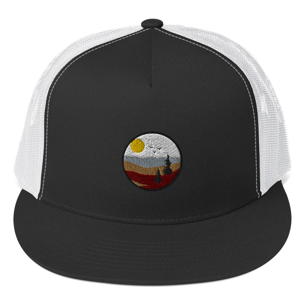 Trucker Cap - Embroidered emblem, mountains and trees